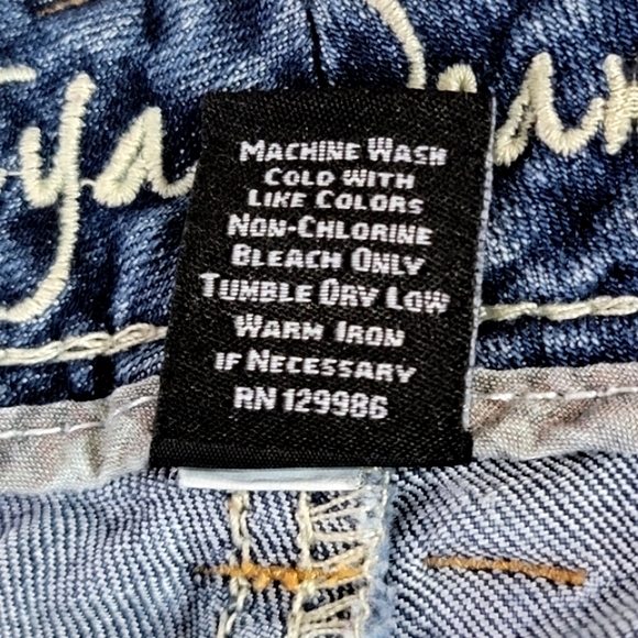 ARIYA JEANS ♡ Sweet 'n Sexy Embellished Bling Stretchy Flared Blue Jeans 11|12 - Picture 16 of 17